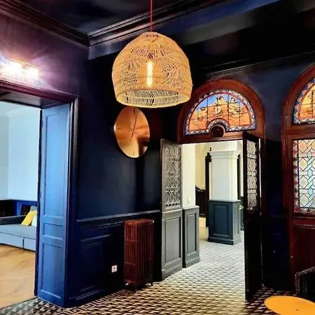 住宿加早餐酒店 La Maison Vh 蒙德马桑