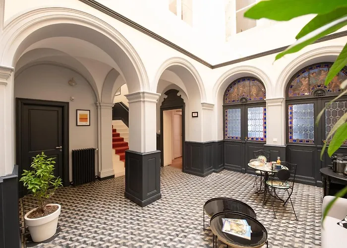 B&B La Maison Vh 몽트드마르장