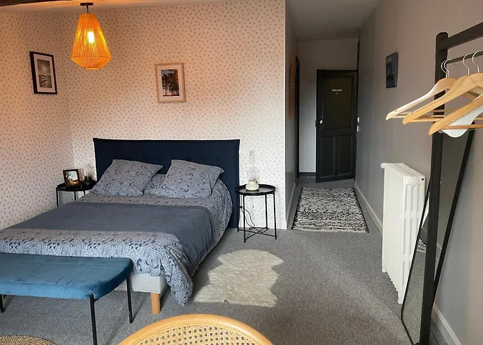 La Maison Vh 몽트드마르장