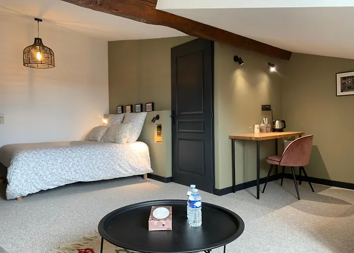 B&B La Maison Vh 몽트드마르장